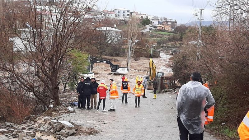 Adıyaman’daki selde ölü sayısı ikiye çıktı Adıyaman’daki selde ölü sayısı ikiye çıktı