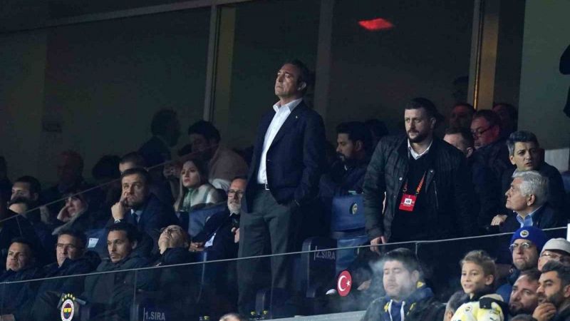 Fenerbahçeli taraftarlardan ’Ali Koç istifa’ çağrısı Fenerbahçeli taraftarlardan ’Ali Koç istifa’ çağrısı