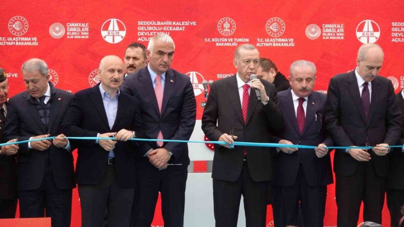 Zor zamanlarda Çanakkale kahramanlarını örnek aldık