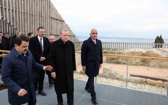 Zor zamanlarda Çanakkale kahramanlarını örnek aldık