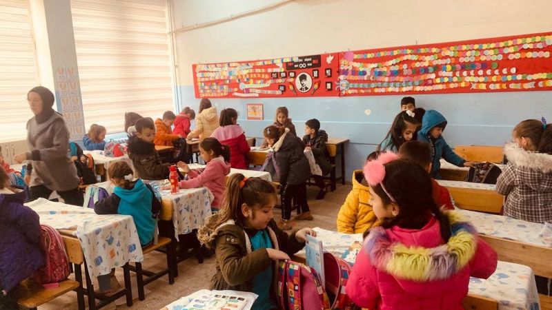 Sel nedeniyle Şanlıurfa’nın ilçelerinde eğitime verilen ara sona erdi Sel nedeniyle Şanlıurfa’nın ilçelerinde eğitime verilen ara sona erdi