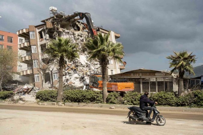 Yağmur hayatını kurtardı Yağmur hayatını kurtardı