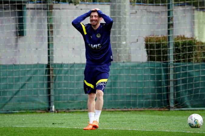 Fenerbahçe, Beşiktaş derbisinin hazırlıklarını sürdürdü Fenerbahçe, Beşiktaş derbisinin hazırlıklarını sürdürdü