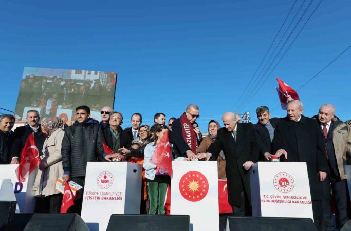 Seçimden sonra tüm vaktimizi ve enerjimizi Türkiye yüzyılının inşasına vereceğiz Seçimden sonra tüm vaktimizi ve enerjimizi Türkiye yüzyılının inşasına vereceğiz