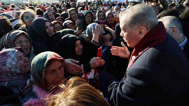 Seçimden sonra tüm vaktimizi ve enerjimizi Türkiye yüzyılının inşasına vereceğiz Seçimden sonra tüm vaktimizi ve enerjimizi Türkiye yüzyılının inşasına vereceğiz