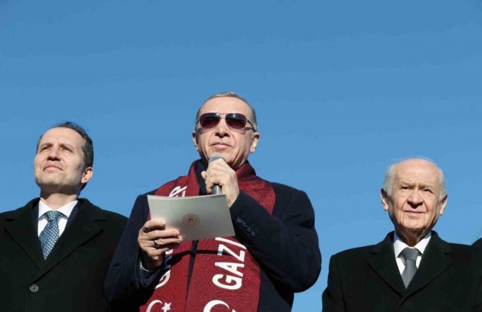 Seçimden sonra tüm vaktimizi ve enerjimizi Türkiye yüzyılının inşasına vereceğiz Seçimden sonra tüm vaktimizi ve enerjimizi Türkiye yüzyılının inşasına vereceğiz