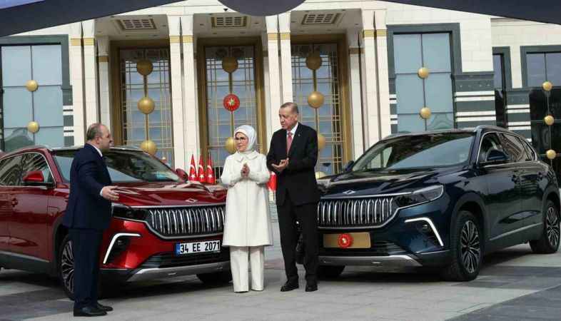 Togg, seri üretim öncesi AB mevzuatıyla uyumlu 41 testten geçti Togg, seri üretim öncesi AB mevzuatıyla uyumlu 41 testten geçti