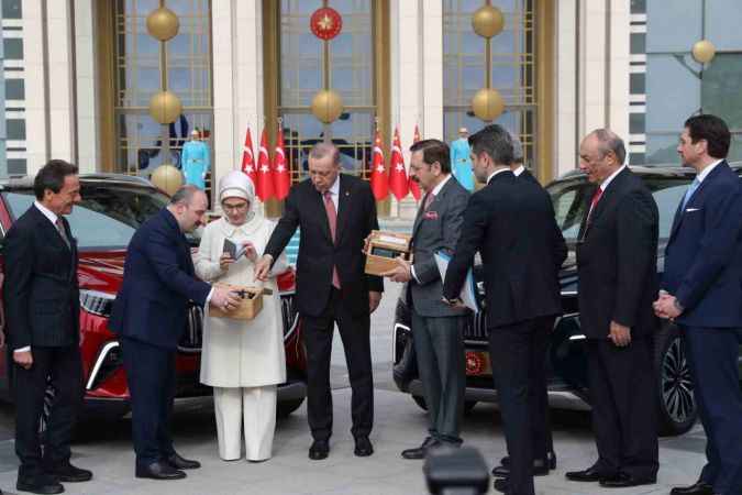 Togg, seri üretim öncesi AB mevzuatıyla uyumlu 41 testten geçti Togg, seri üretim öncesi AB mevzuatıyla uyumlu 41 testten geçti