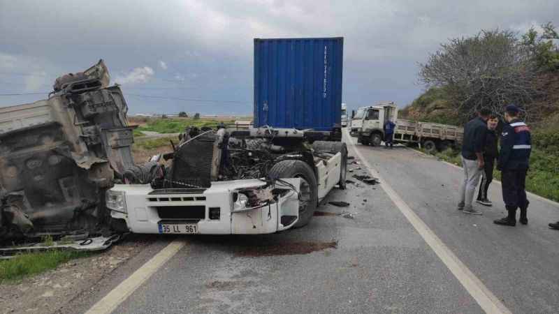 İzmir'deki kazada Oktay Dinçer hayatını kaybetti İzmir'deki kazada Oktay Dinçer hayatını kaybetti