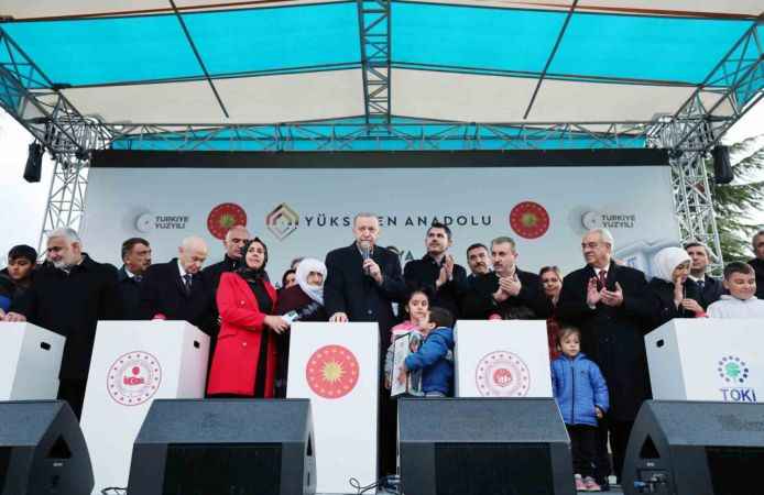 Bu seçimler Türkiye’nin sadece gelecek 5 yılını değil, çeyrek ve yarım asrını da belirleyecek Bu seçimler Türkiye’nin sadece gelecek 5 yılını değil, çeyrek ve yarım asrını da belirleyecek