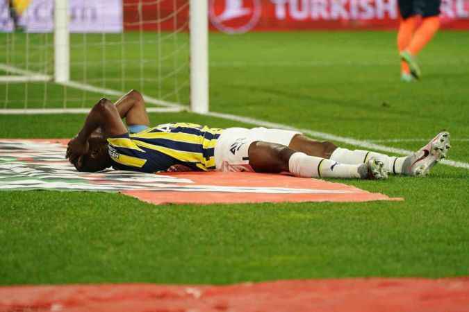 Fenerbahçe yine geriden gelip kazandı Fenerbahçe yine geriden gelip kazandı