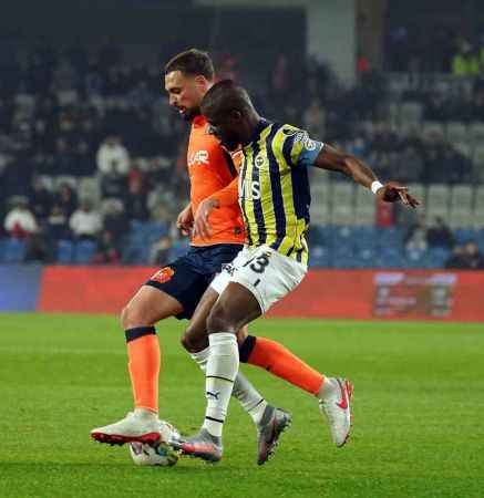 Fenerbahçe yine geriden gelip kazandı Fenerbahçe yine geriden gelip kazandı
