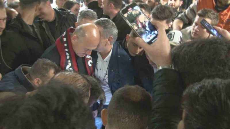 Soylu: Toplu iğne ucu kadar bir tek terör yuvası kalmayacak Soylu: Toplu iğne ucu kadar bir tek terör yuvası kalmayacak