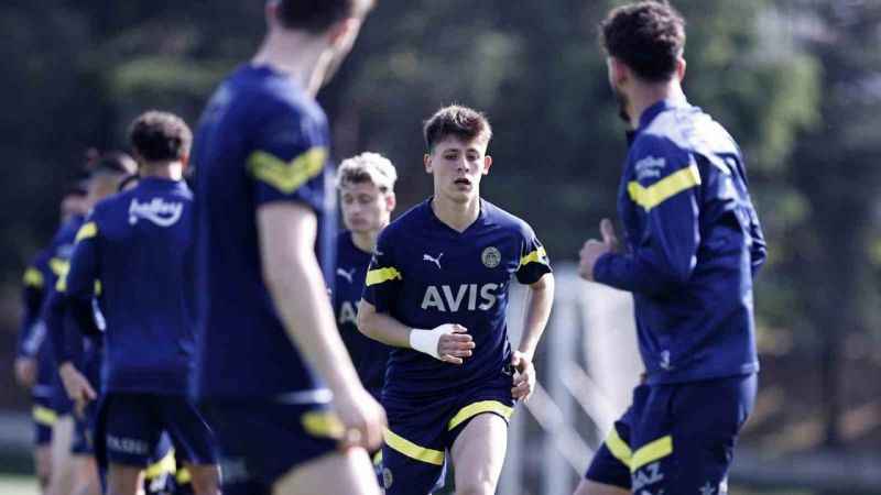 Fenerbahçe, Sivasspor maçı hazırlıklarını sürdürdü Fenerbahçe, Sivasspor maçı hazırlıklarını sürdürdü