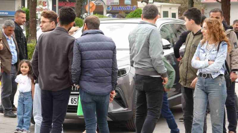 Togg Vanlıların gönlünü fethetti Togg Vanlıların gönlünü fethetti