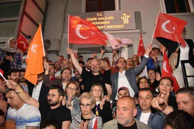 "Milletimizin, talimatı Kandil’den alanlara verdiği en güzel cevap" "Milletimizin, talimatı Kandil’den alanlara verdiği en güzel cevap"