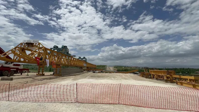 Bakan Uraloğlu, Malatya Çevreyolunda incelemelerde bulundu