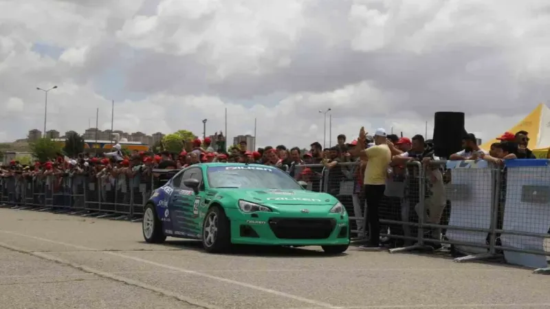 Gaziantep Auto-Drift Fest muhteşem gösterilere sahne oldu Gaziantep Auto-Drift Fest muhteşem gösterilere sahne oldu