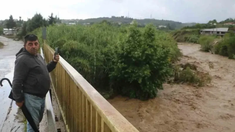 Kuvvetli yağışın etkili olduğu Hatay’da eğitime kısmi olarak 1 gün ara verildi Kuvvetli yağışın etkili olduğu Hatay’da eğitime kısmi olarak 1 gün ara verildi