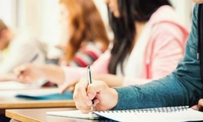 Üniversite adayları YKS’de 12. sınıf ikinci dönem müfredatından muaf olacak Üniversite adayları YKS’de 12. sınıf ikinci dönem müfredatından muaf olacak