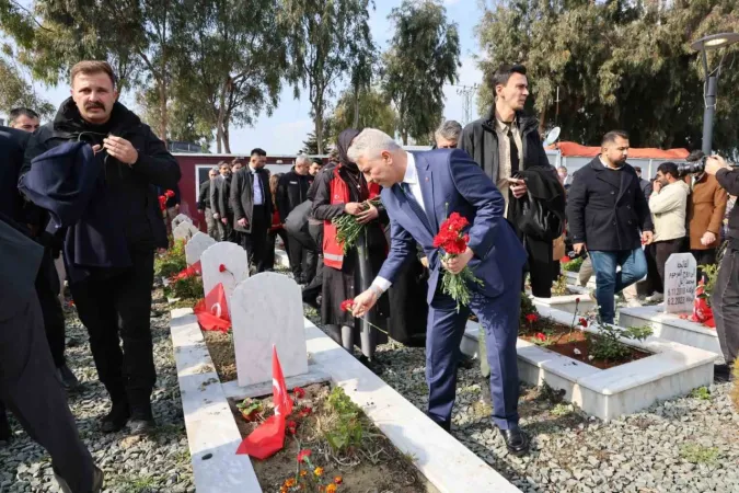 Bakanlar Hatay’da Deprem Şehitliğinde acılara ortak oldu Bakanlar Hatay’da Deprem Şehitliğinde acılara ortak oldu