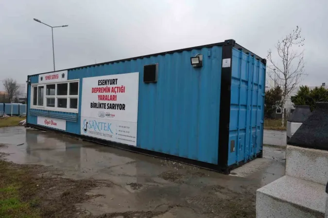 Esenyurt'ta skandal: Deprem yardımları 2 yıl sonra depodan çıktı Esenyurt'ta skandal: Deprem yardımları 2 yıl sonra depodan çıktı