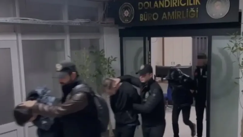 Sahte sevgili şebekesine ’Sevgililer Günü’ operasyonu: 16 gözaltı Sahte sevgili şebekesine ’Sevgililer Günü’ operasyonu: 16 gözaltı