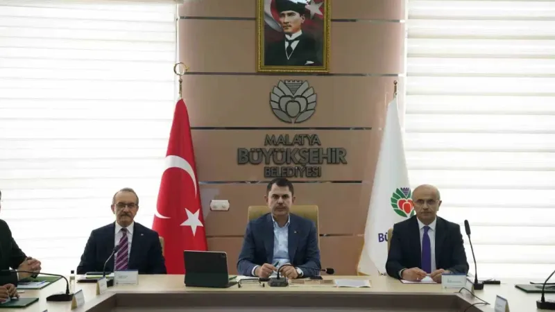 Bakan Kurum’dan deprem fırsatçılarına tepki Bakan Kurum’dan deprem fırsatçılarına tepki