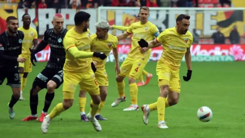 Kayserispor Süper Lig serüvenine devam edecek Kayserispor Süper Lig serüvenine devam edecek