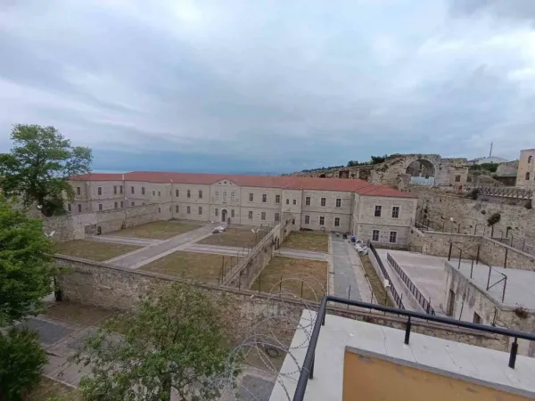 Sinop Tarihi Cezaevi Müzesi kapılarını açıyor Sinop Tarihi Cezaevi Müzesi kapılarını açıyor