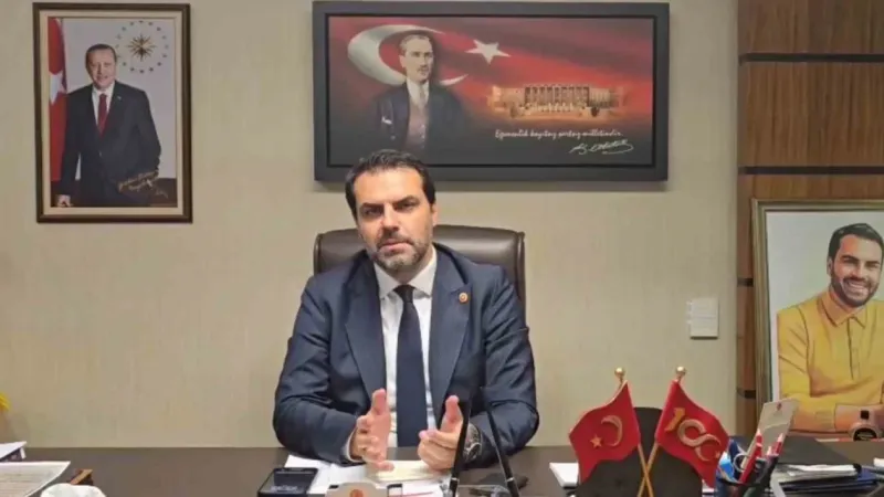 Özgür Özel 'çukur' dedi, yüzde 70’i tamamlanan hastane çıktı Özgür Özel 'çukur' dedi, yüzde 70’i tamamlanan hastane çıktı