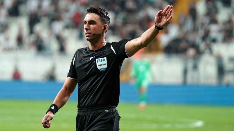 UEFA'dan Arda Kardeşler ve Mete Kalkavan'a görev UEFA'dan Arda Kardeşler ve Mete Kalkavan'a görev