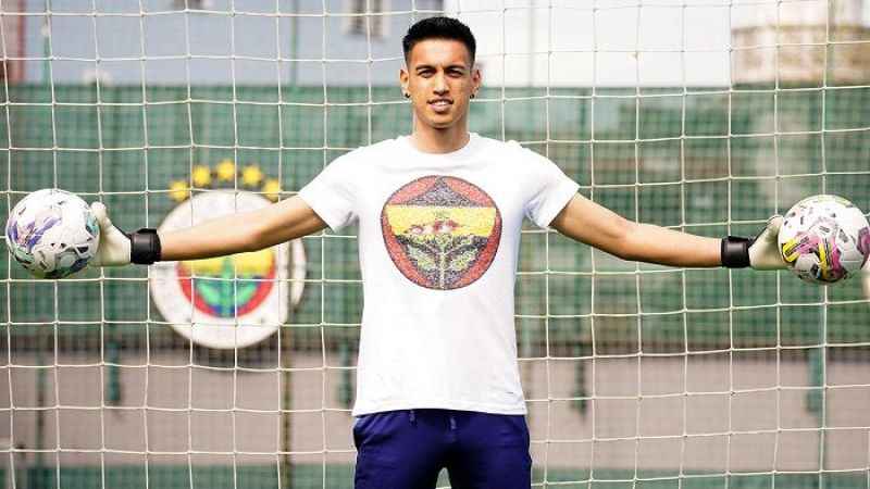 İrfan Can Eğribayat: “Sezonu iki kupayla bitirebiliriz” İrfan Can Eğribayat: “Sezonu iki kupayla bitirebiliriz”