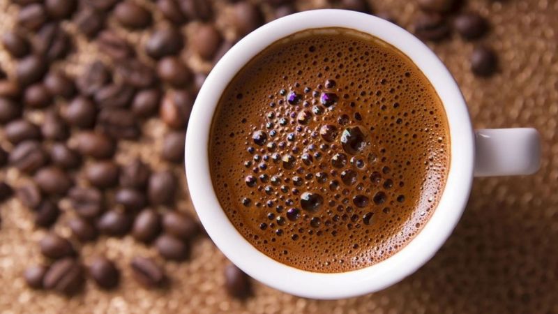 İleri yaştaki hamileler günde 1 fincandan fazla kahve tüketmemeli İleri yaştaki hamileler günde 1 fincandan fazla kahve tüketmemeli