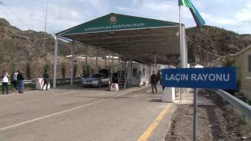 Azerbaycan, Karabağ'ı terk etmek isteyen Ermenilere güvenli geçiş sağlıyor Azerbaycan, Karabağ'ı terk etmek isteyen Ermenilere güvenli geçiş sağlıyor