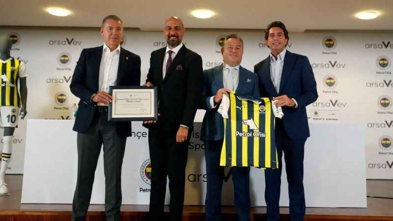 Fenerbahçe Spor Kulübü ile arsaVev arasında sponsorluk anlaşması imzalandı  Fenerbahçe Spor Kulübü ile arsaVev arasında sponsorluk anlaşması imzalandı