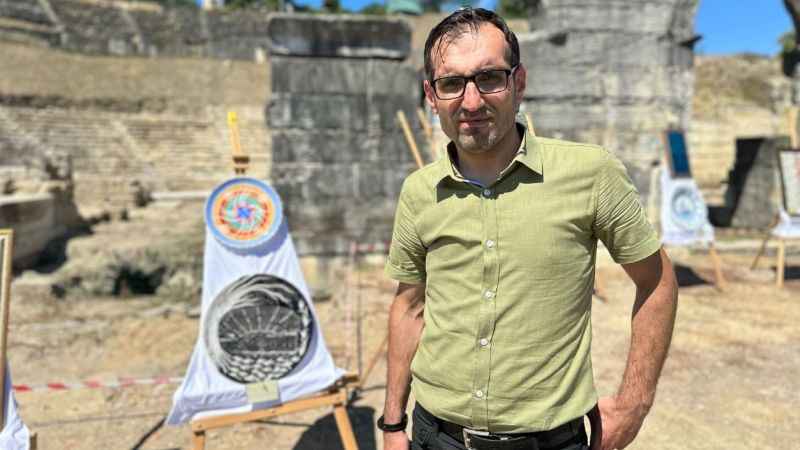 2 bin yıllık antik kentte ilk çini sergisi 2 bin yıllık antik kentte ilk çini sergisi