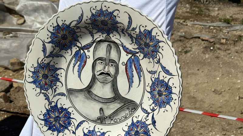 2 bin yıllık antik kentte ilk çini sergisi 2 bin yıllık antik kentte ilk çini sergisi