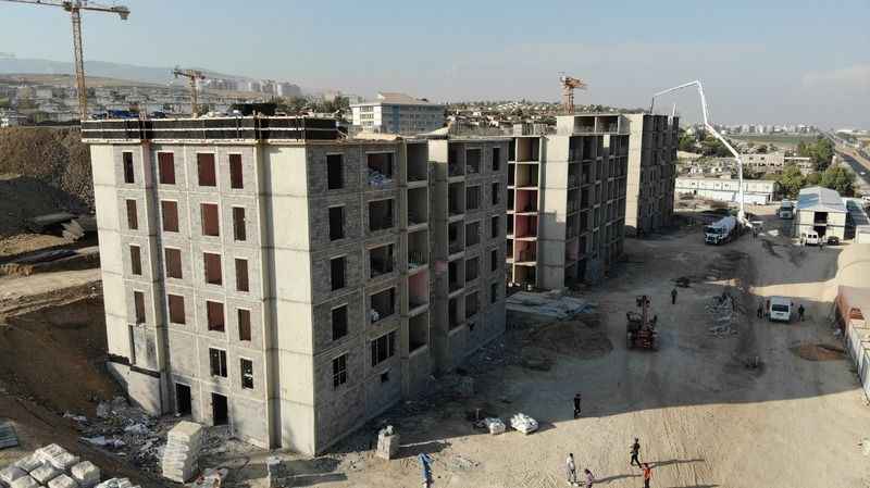 Kırıkhan’da TOKİ konutları yükseliyor Kırıkhan’da TOKİ konutları yükseliyor