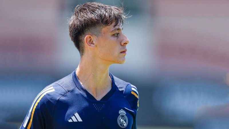 Real Madrid, Arda Güler'in tekrar sakatlandığını duyurdu Real Madrid, Arda Güler'in tekrar sakatlandığını duyurdu