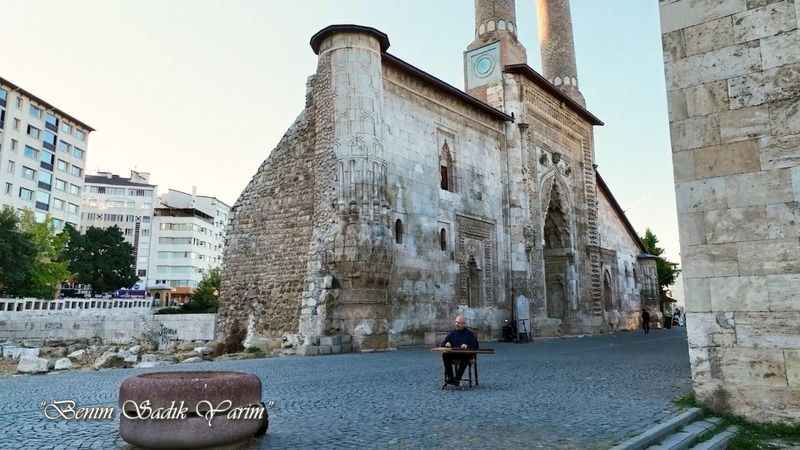 Aşık Veysel bestesine özel klip Aşık Veysel bestesine özel klip