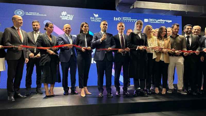 Sanayi ve Teknoloji Bakanı Kacır: ‘‘Girişimcilik kültürünü desteklemeye devam edeceğiz’’ Sanayi ve Teknoloji Bakanı Kacır: ‘‘Girişimcilik kültürünü desteklemeye devam edeceğiz’’