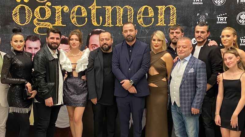 TRT ortak yapımı olan 'Öğretmen' filminin galası yapıldı TRT ortak yapımı olan 'Öğretmen' filminin galası yapıldı