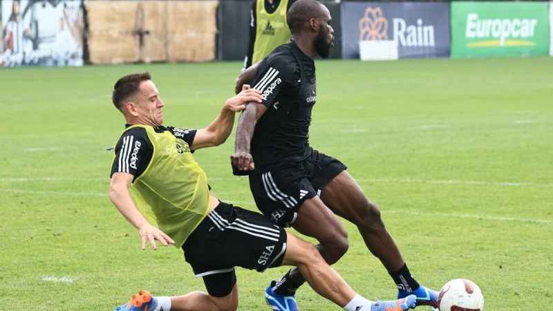 Beşiktaş'ta, Antalyaspor maçı hazırlıkları başladı Beşiktaş'ta, Antalyaspor maçı hazırlıkları başladı