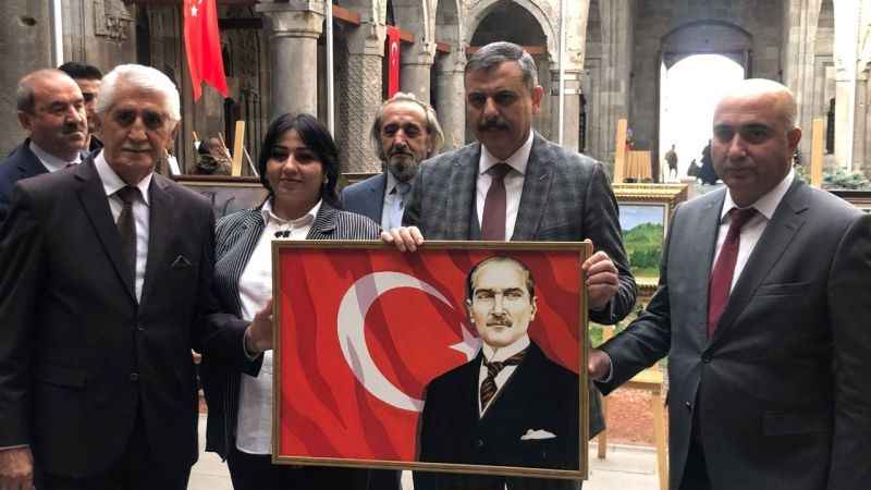 Türkiye ve Azerbaycan Dostluğu, Erzurum'da Sergilendi Türkiye ve Azerbaycan Dostluğu, Erzurum'da Sergilendi