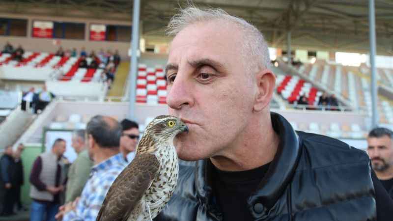 Rize’de en güzel atmaca yarışması Rize’de en güzel atmaca yarışması