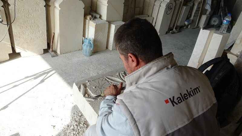 Mardin'in nahit taşını sanata dönüştürüyorlar Mardin'in nahit taşını sanata dönüştürüyorlar