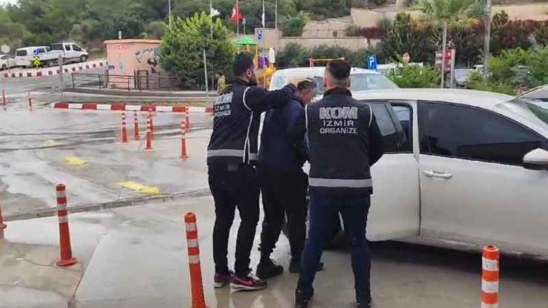 FETÖ’nün üst düzey isimlerinden Mehmet Kamış yakalandı FETÖ’nün üst düzey isimlerinden Mehmet Kamış yakalandı