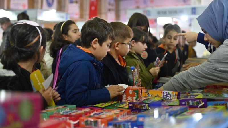 Çorum Kültür Günleri ve Kitap Fuarı başladı Çorum Kültür Günleri ve Kitap Fuarı başladı