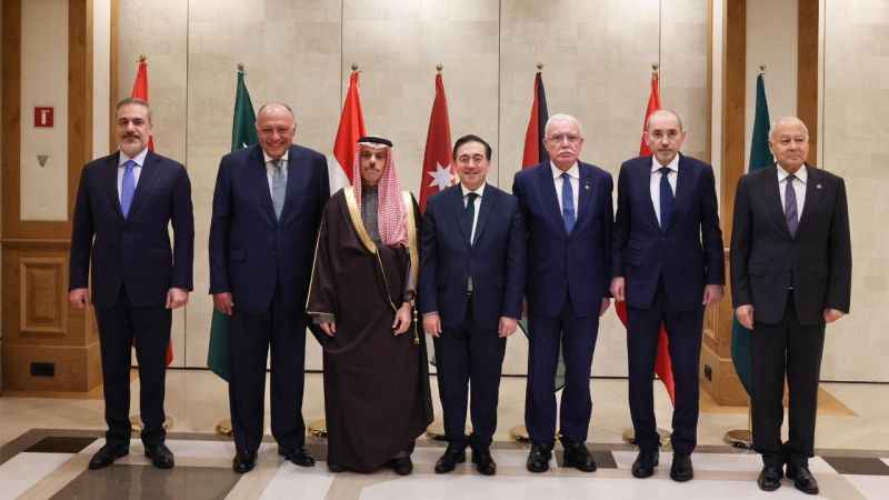 Bakan Fidan, İspanya Dışişleri, Avrupa Birliği ve İşbirliği Bakanı Albares ile görüştü Bakan Fidan, İspanya Dışişleri, Avrupa Birliği ve İşbirliği Bakanı Albares ile görüştü